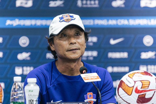 古代足球    报：梅州客家助理指导教练员曲刚将出任球队新任主指导教练员