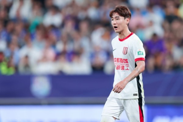 新华社：律师建议建立统一“运动场  黑名单”，一处违规全国禁