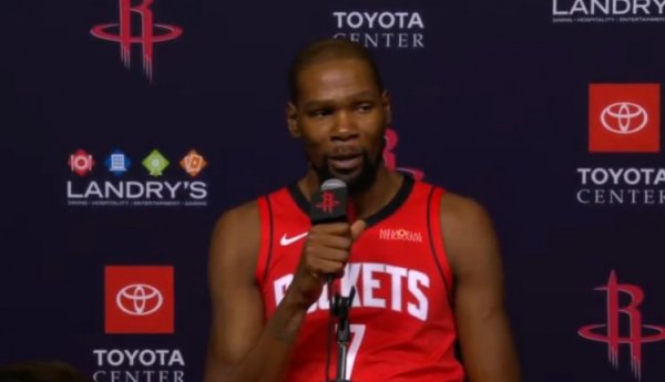 杜兰特：虽未特意考虑过 但我一直说休斯敦是宜居的好地方