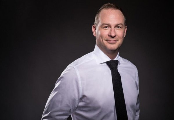 纽卡CEO致信球迷：能成为俱乐部一员实属荣幸 期待这段非凡征