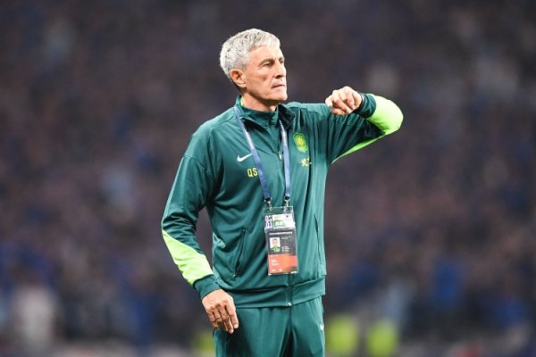 塞蒂恩：我们从赛季初就坚守  自己的东西，不会因对手改变技策