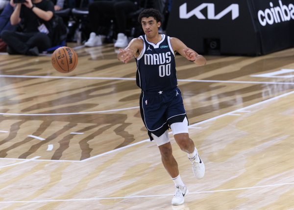 继续努力！克里斯蒂6中3&6罚全中砍下12分2板3助