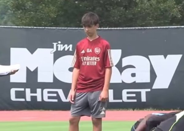 16岁踢右翼锋，阿尔特塔长子加布里埃尔-阿尔特塔为阿森纳U1