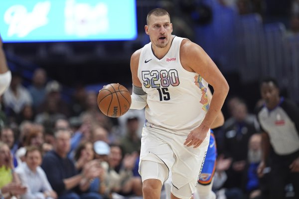 GM调查之最佳传送球  手：约基奇80%独一档 东契奇&am