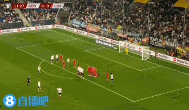 定位球世界波，27岁左后场球员劳姆收获德国国家队生涯首球