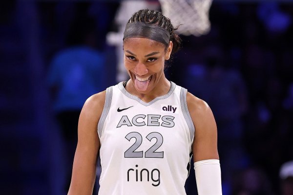 WNBA公布了本赛季一二阵名单！阿贾&科利尔领衔！