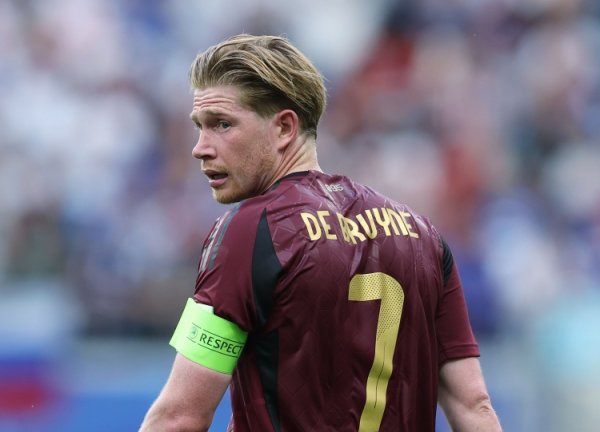 德布劳内射球  23次、打进6球、准确传中14次，欧洲世预赛